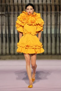 00031-carolina-herrera-spring-2026-ready-to-wear-credit-gorunway