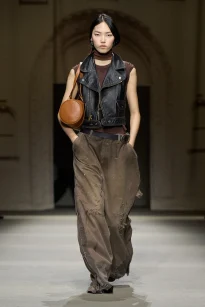 00031-coach-spring-2026-ready-to-wear-credit-gorunway