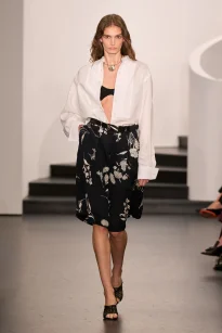 00032-ralph-lauren-spring-2026-ready-to-wear-credit-gorunway