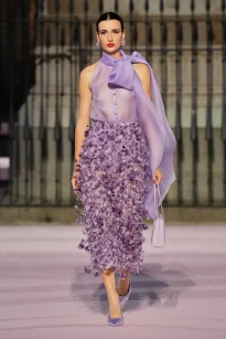 00034-carolina-herrera-spring-2026-ready-to-wear-credit-gorunway