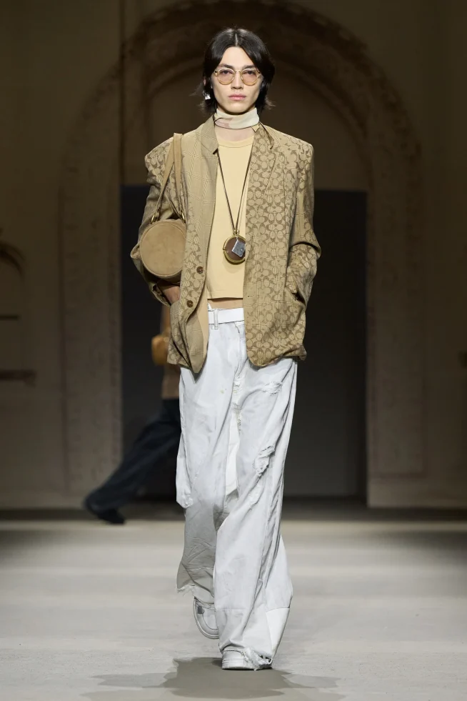 00037-coach-spring-2026-ready-to-wear-credit-gorunway