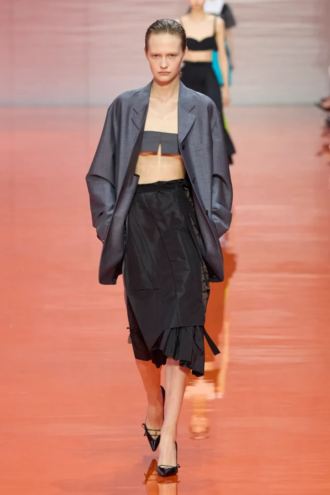 00038-prada-spring-2026-ready-to-wear-credit-gorunway