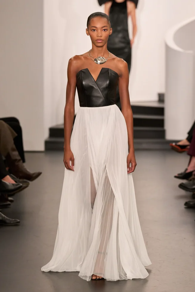 00039-ralph-lauren-spring-2026-ready-to-wear-credit-gorunway