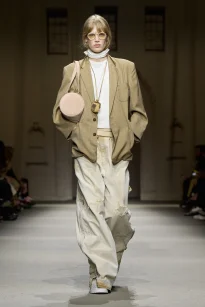 00042-coach-spring-2026-ready-to-wear-credit-gorunway