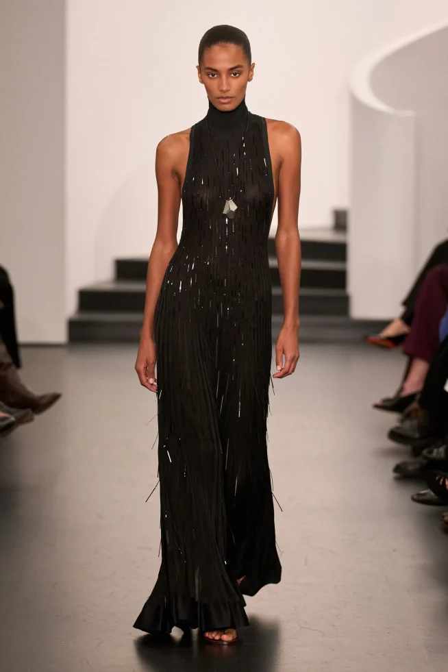 00043-ralph-lauren-spring-2026-ready-to-wear-credit-gorunway