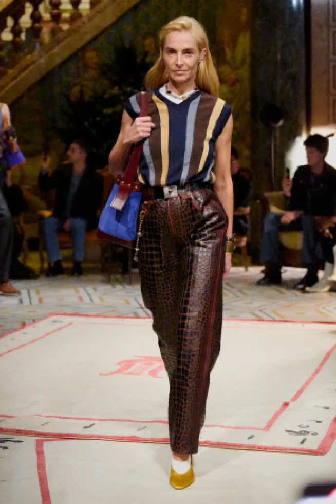 00043-versace-spring-2026-ready-to-wear-credit-brand