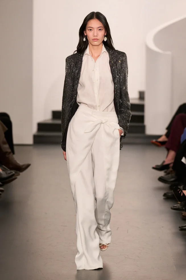 00045-ralph-lauren-spring-2026-ready-to-wear-credit-gorunway