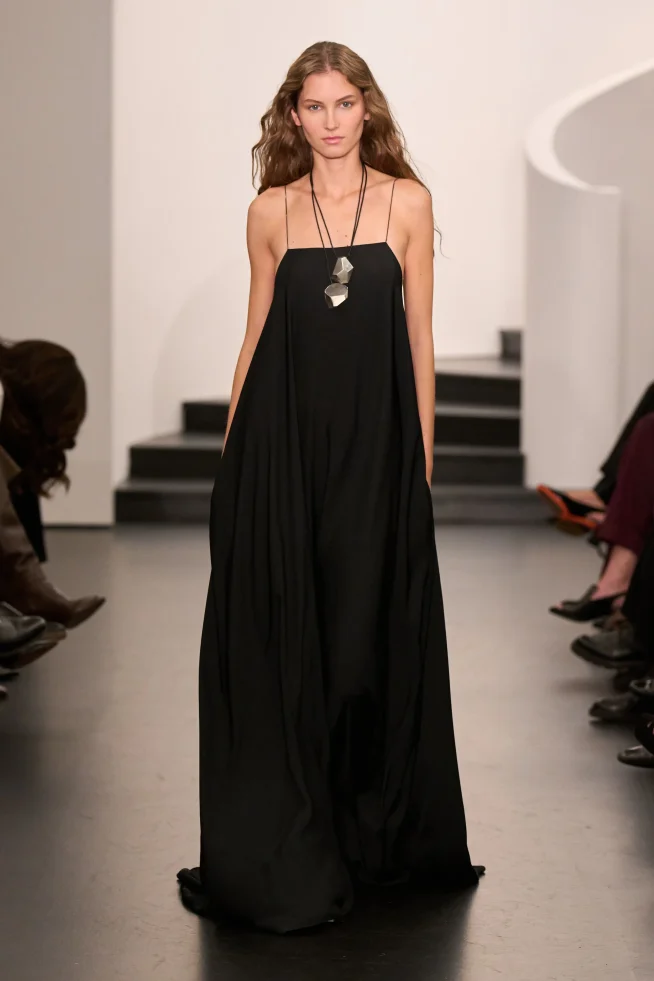00048-ralph-lauren-spring-2026-ready-to-wear-credit-gorunway