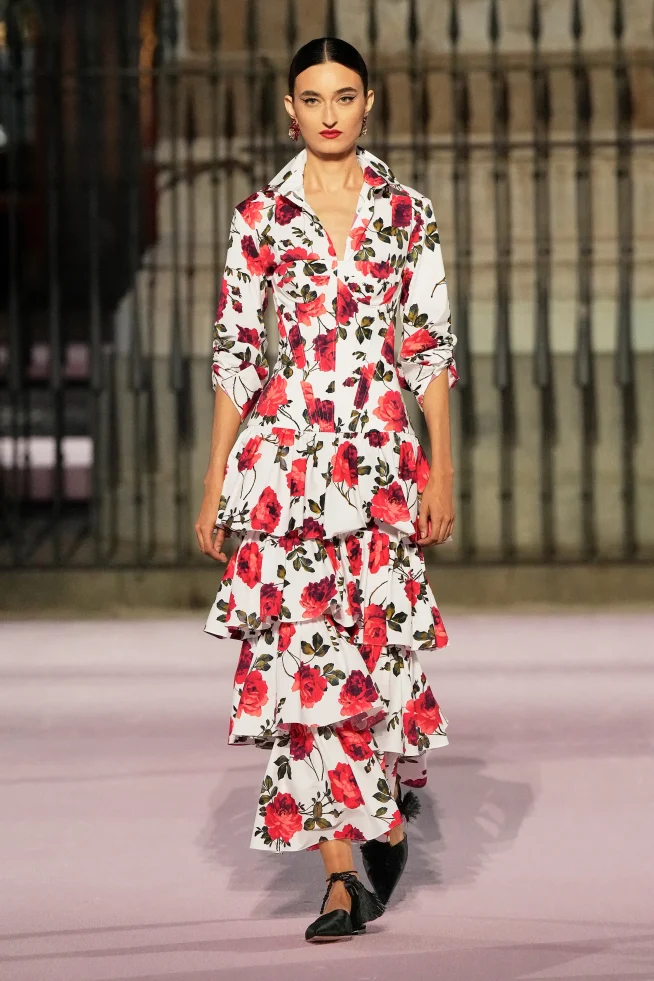 00059-carolina-herrera-spring-2026-ready-to-wear-credit-gorunway