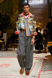 00067-versace-spring-2026-ready-to-wear-credit-brand