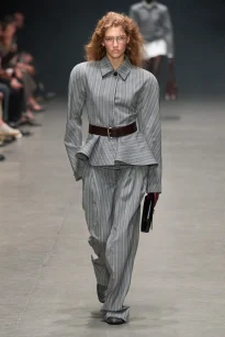 00001-stella-mccartney-spring-2026-ready-to-wear-credit-gorunway