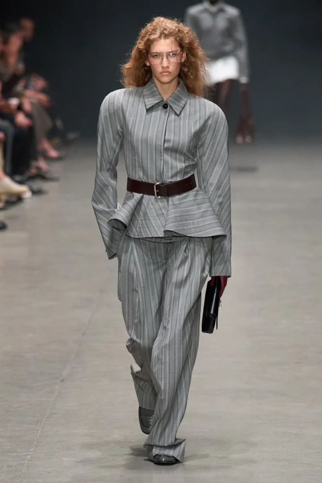 00001-stella-mccartney-spring-2026-ready-to-wear-credit-gorunway