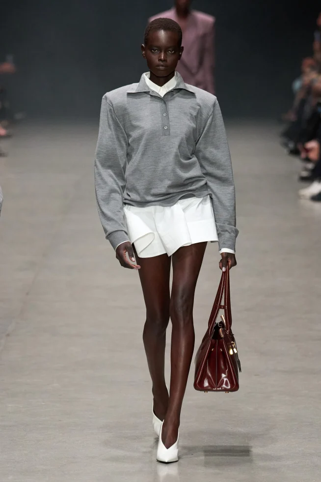 00002-stella-mccartney-spring-2026-ready-to-wear-credit-gorunway