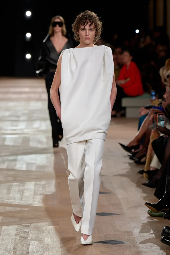 00003-balenciaga-spring-2026-ready-to-wear-credit-gorunway