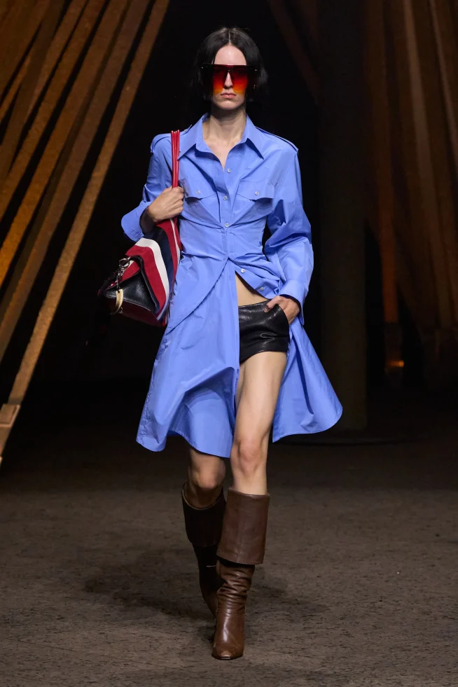 00003-mcqueen-spring-2026-ready-to-wear-credit-gorunway