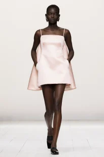 00004-givenchy-spring-2026-ready-to-wear-credit-brand