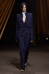 00004-mcqueen-spring-2026-ready-to-wear-credit-gorunway
