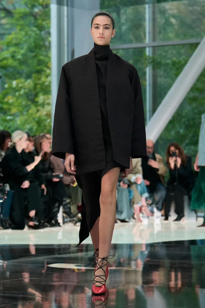 00005-alaia-spring-2026-ready-to-wear-credit-brand