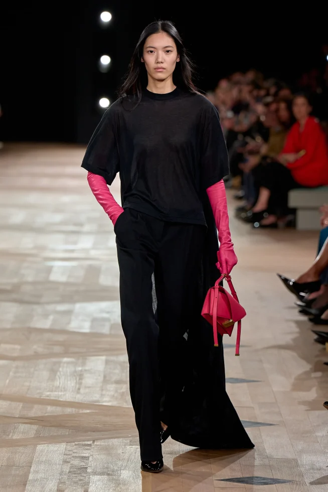00006-balenciaga-spring-2026-ready-to-wear-credit-gorunway