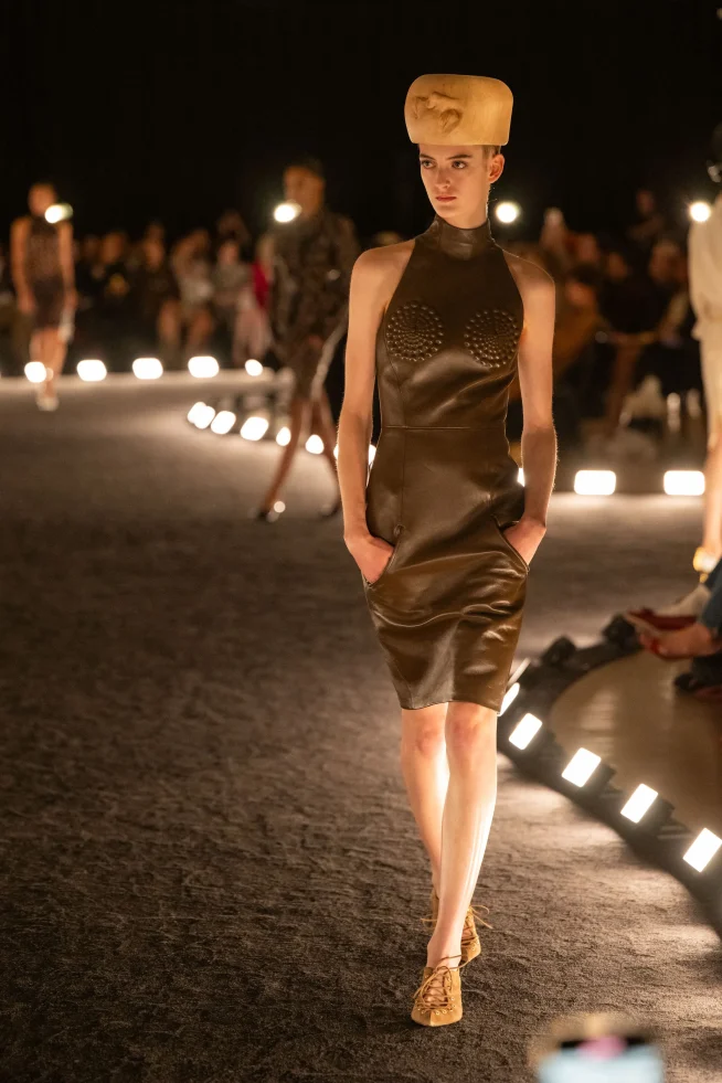 00006-schiaparelli-spring-2026-ready-to-wear-credit-brand