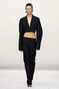 00007-givenchy-spring-2026-ready-to-wear-credit-brand