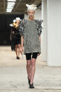 00007-junya-watanabe-spring-2026-ready-to-wear-credit-gorunway
