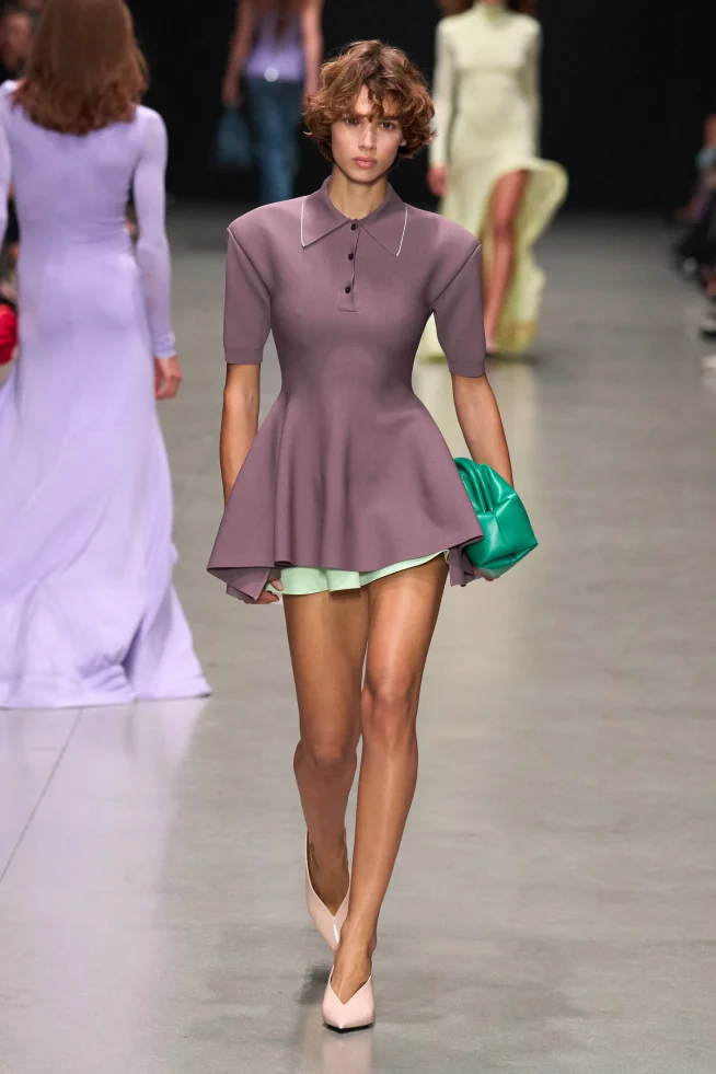 00008-stella-mccartney-spring-2026-ready-to-wear-credit-gorunway