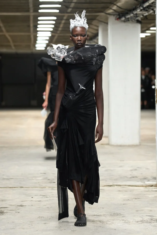 00009-junya-watanabe-spring-2026-ready-to-wear-credit-gorunway
