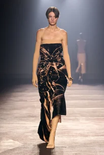 00009-mugler-spring-2026-ready-to-wear-credit-gorunway