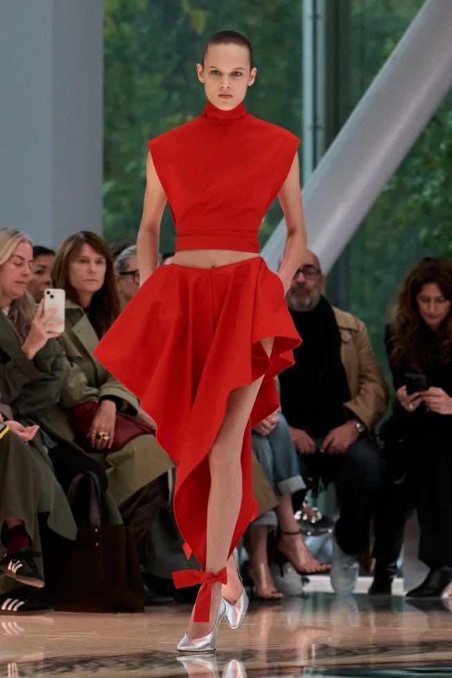 00010-alaia-spring-2026-ready-to-wear-credit-brand
