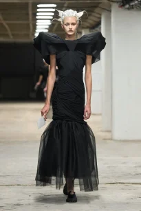 00010-junya-watanabe-spring-2026-ready-to-wear-credit-gorunway