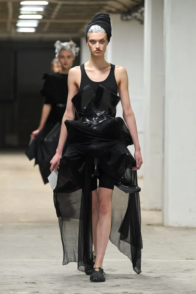 00011-junya-watanabe-spring-2026-ready-to-wear-credit-gorunway