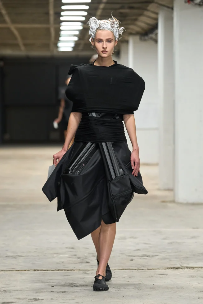 00012-junya-watanabe-spring-2026-ready-to-wear-credit-gorunway