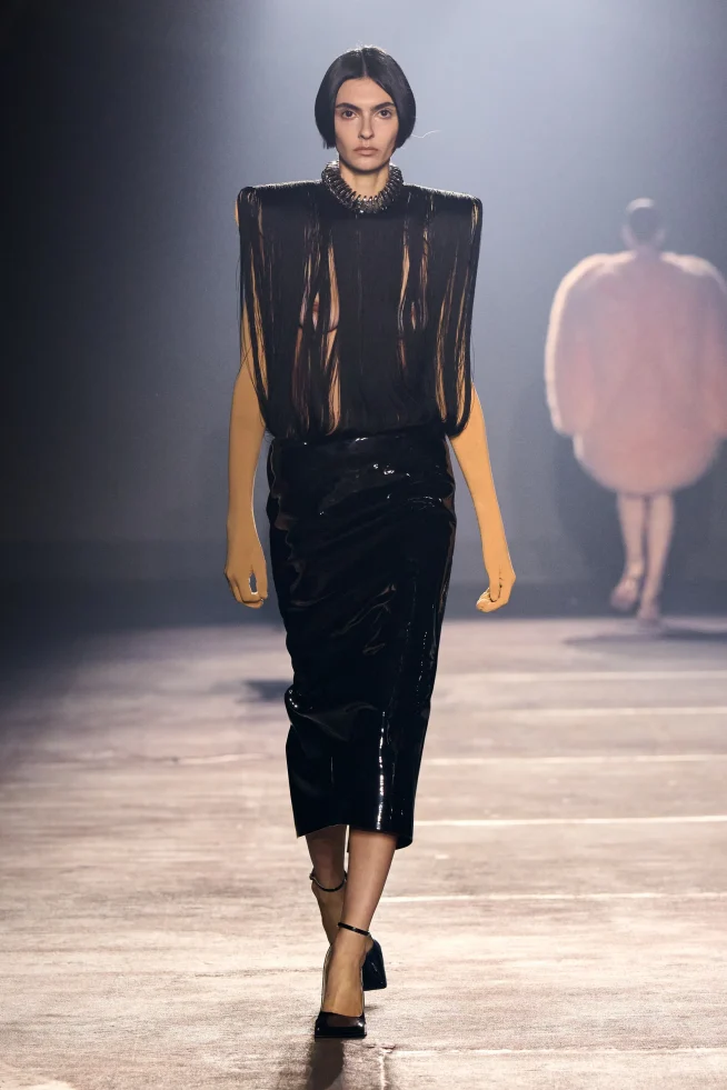 00013-mugler-spring-2026-ready-to-wear-credit-gorunway