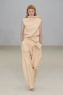 00016-issey-miyake-spring-2026-ready-to-wear-credit-gorunway