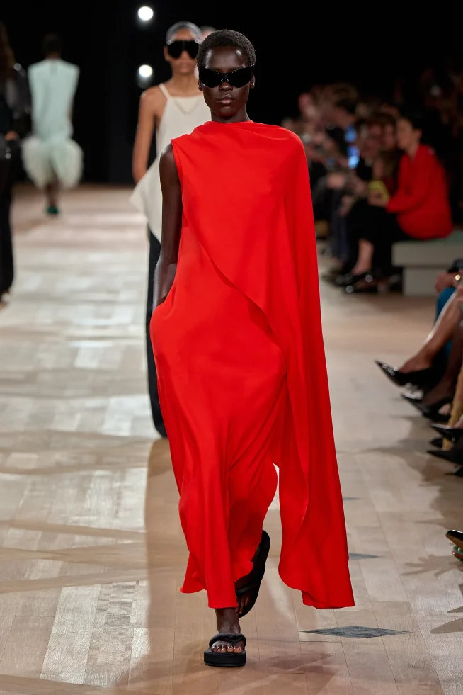 00017-balenciaga-spring-2026-ready-to-wear-credit-gorunway