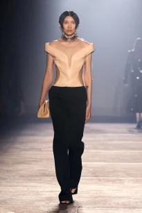 00018-mugler-spring-2026-ready-to-wear-credit-gorunway