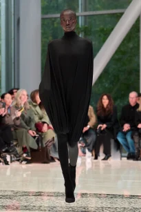 00019-alaia-spring-2026-ready-to-wear-credit-brand