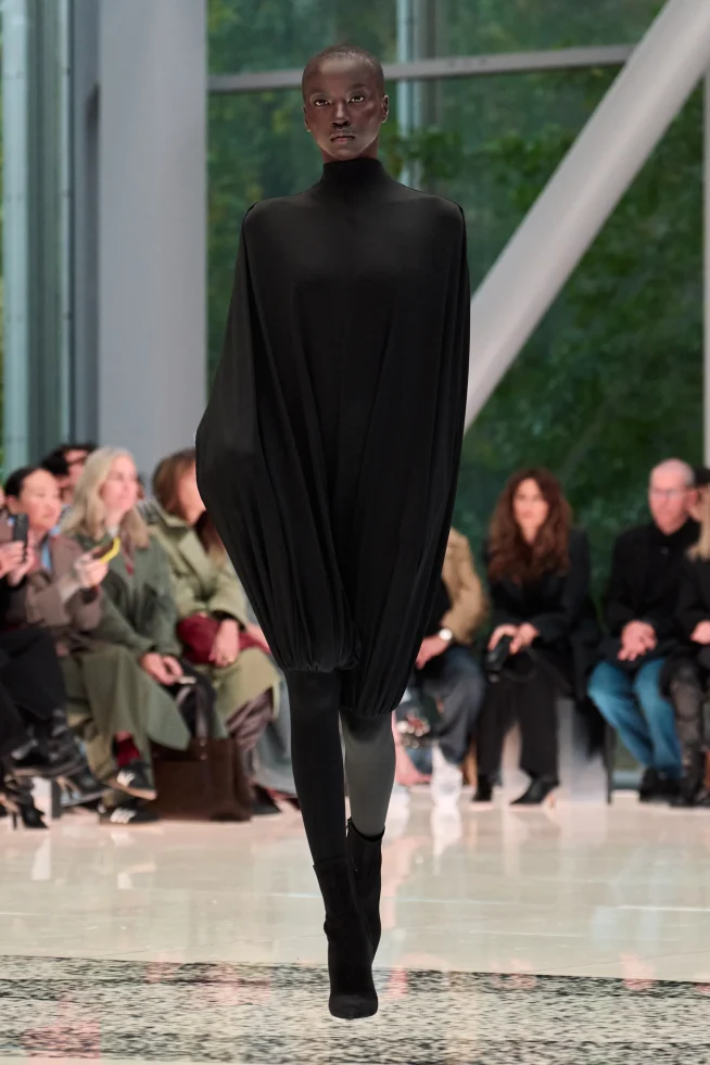 00019-alaia-spring-2026-ready-to-wear-credit-brand