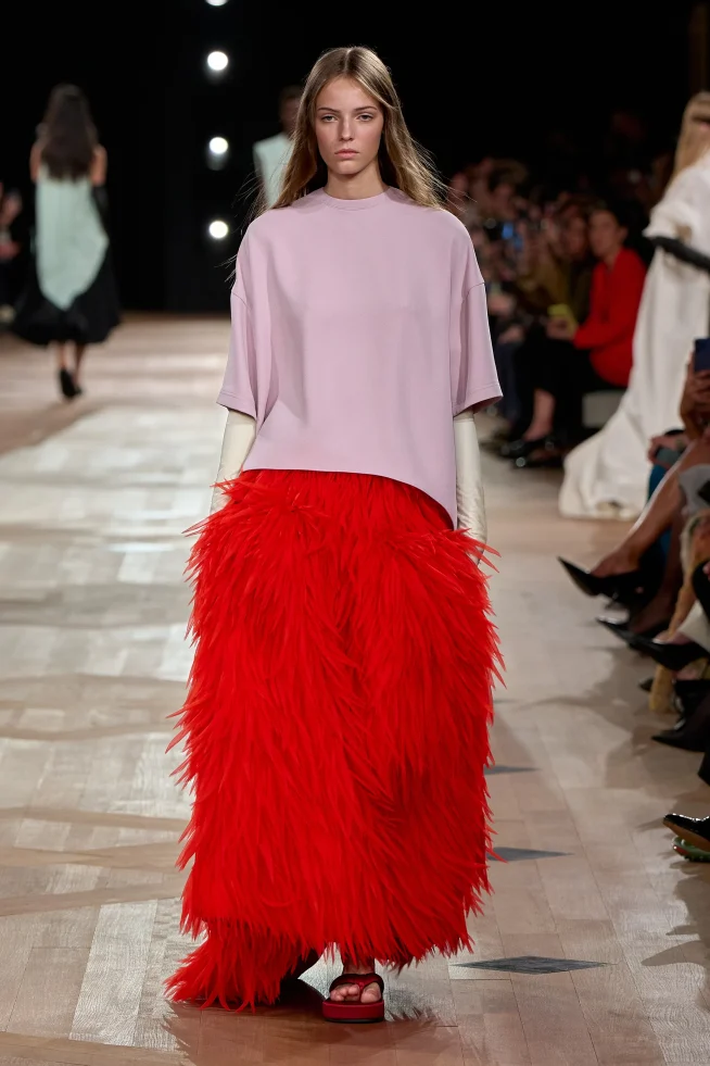 00019-balenciaga-spring-2026-ready-to-wear-credit-gorunway