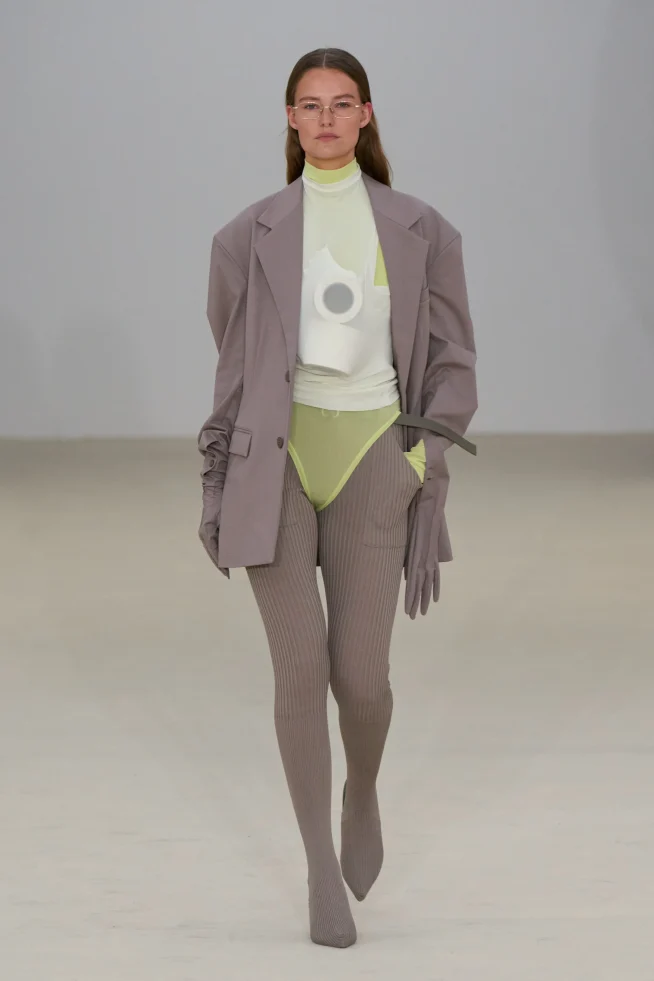 00019-issey-miyake-spring-2026-ready-to-wear-credit-gorunway