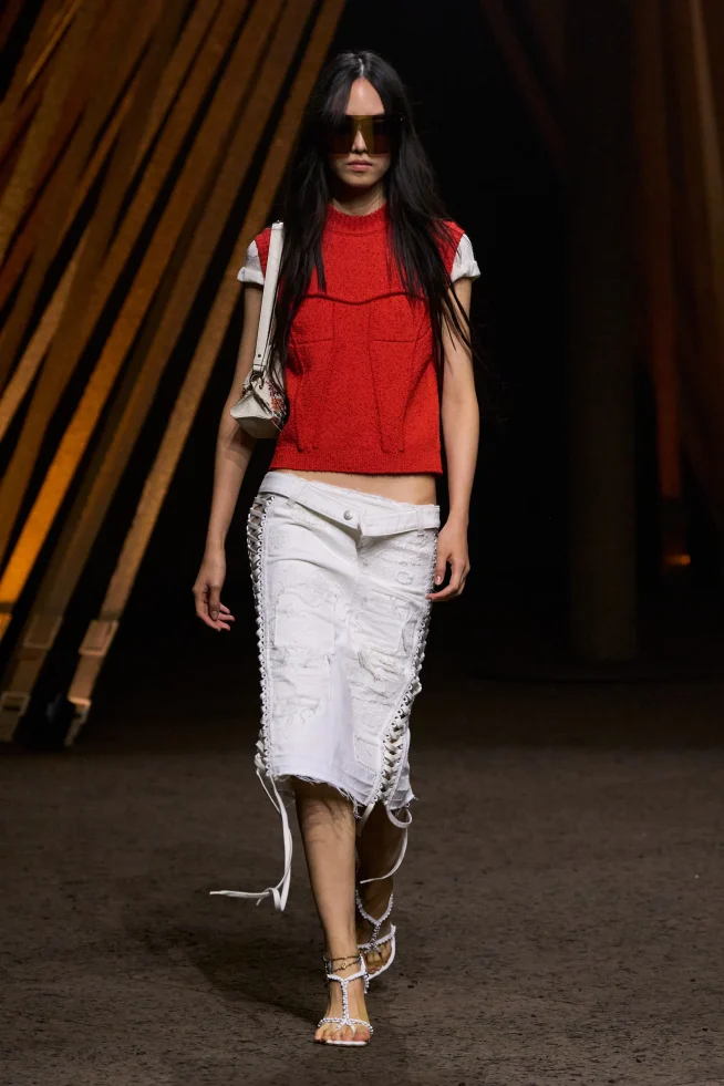 00019-mcqueen-spring-2026-ready-to-wear-credit-gorunway