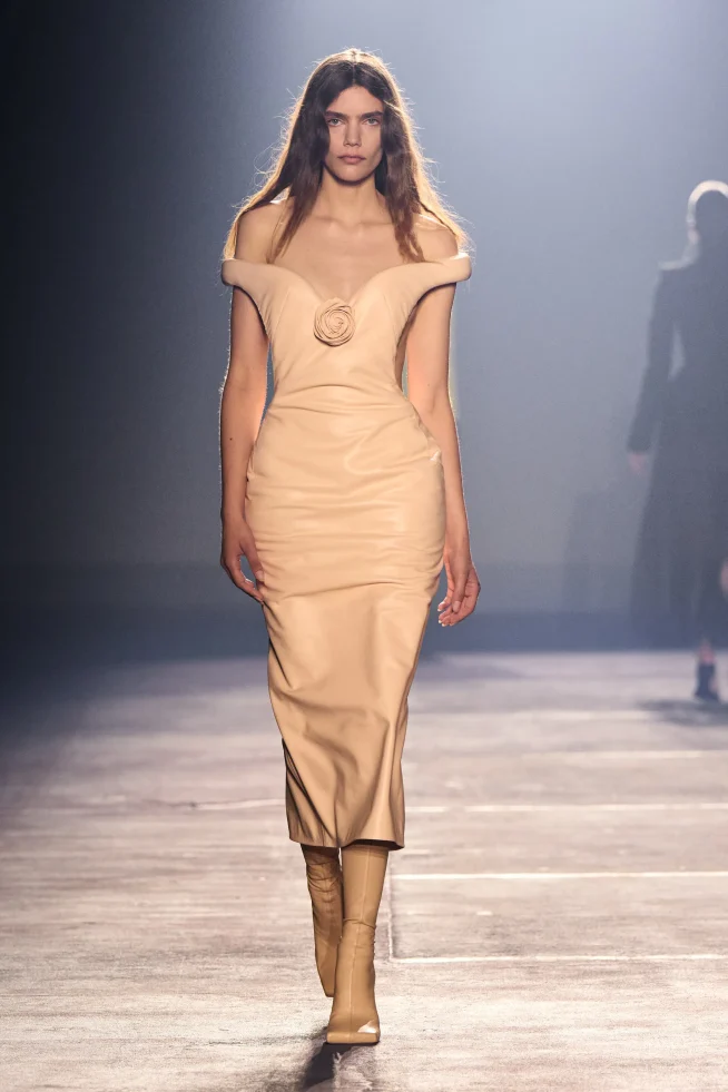 00020-mugler-spring-2026-ready-to-wear-credit-gorunway
