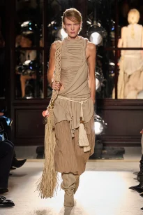 00021-balmain-spring-2026-ready-to-wear-credit-gorunway