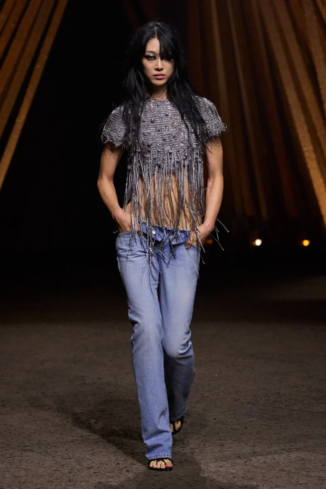 00021-mcqueen-spring-2026-ready-to-wear-credit-gorunway
