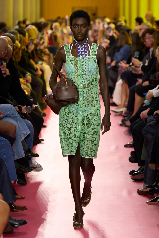 00021-miu-miu-spring-2026-ready-to-wear-credit-gorunway
