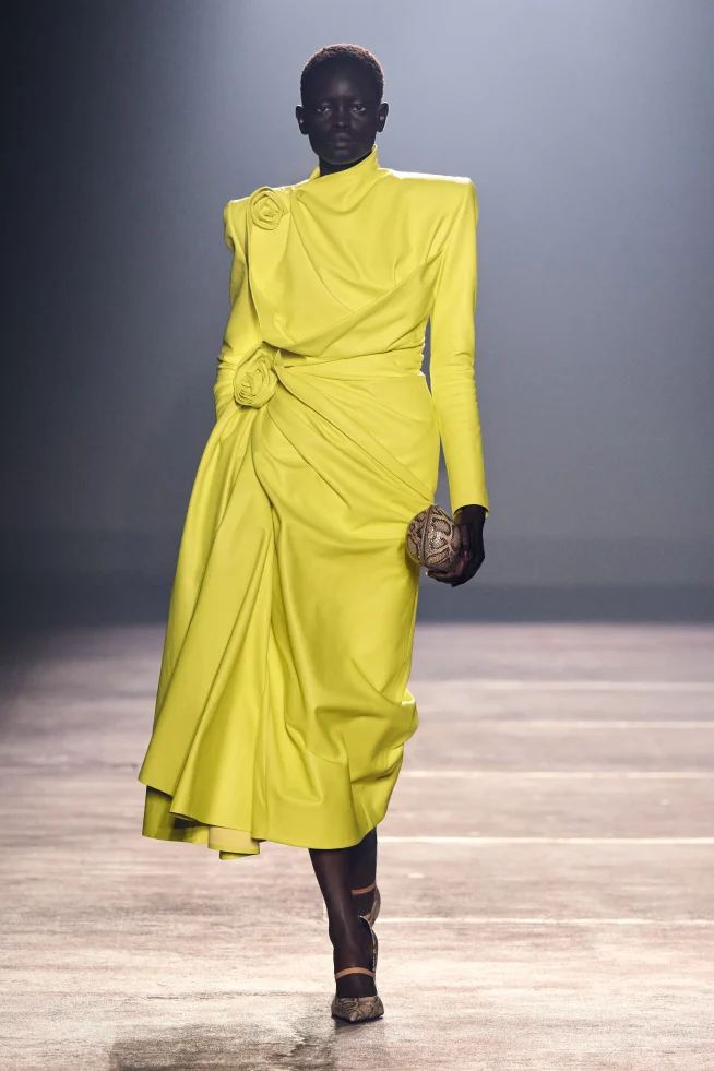 00021-mugler-spring-2026-ready-to-wear-credit-gorunway