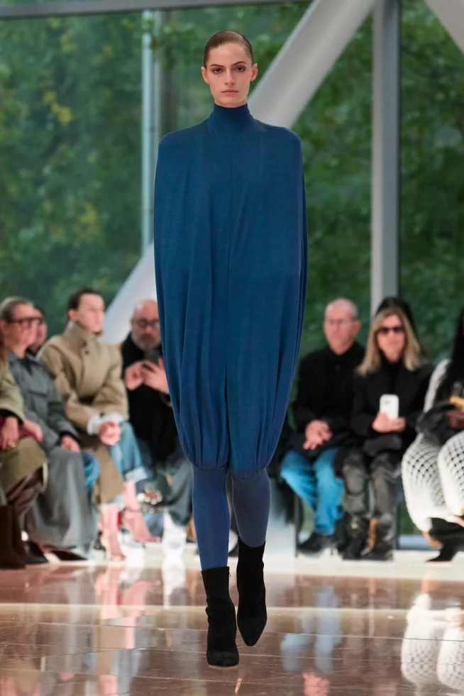 00022-alaia-spring-2026-ready-to-wear-credit-brand