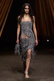 00022-mcqueen-spring-2026-ready-to-wear-credit-gorunway