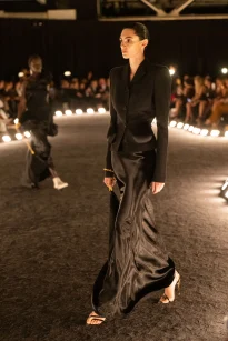 00022-schiaparelli-spring-2026-ready-to-wear-credit-brand